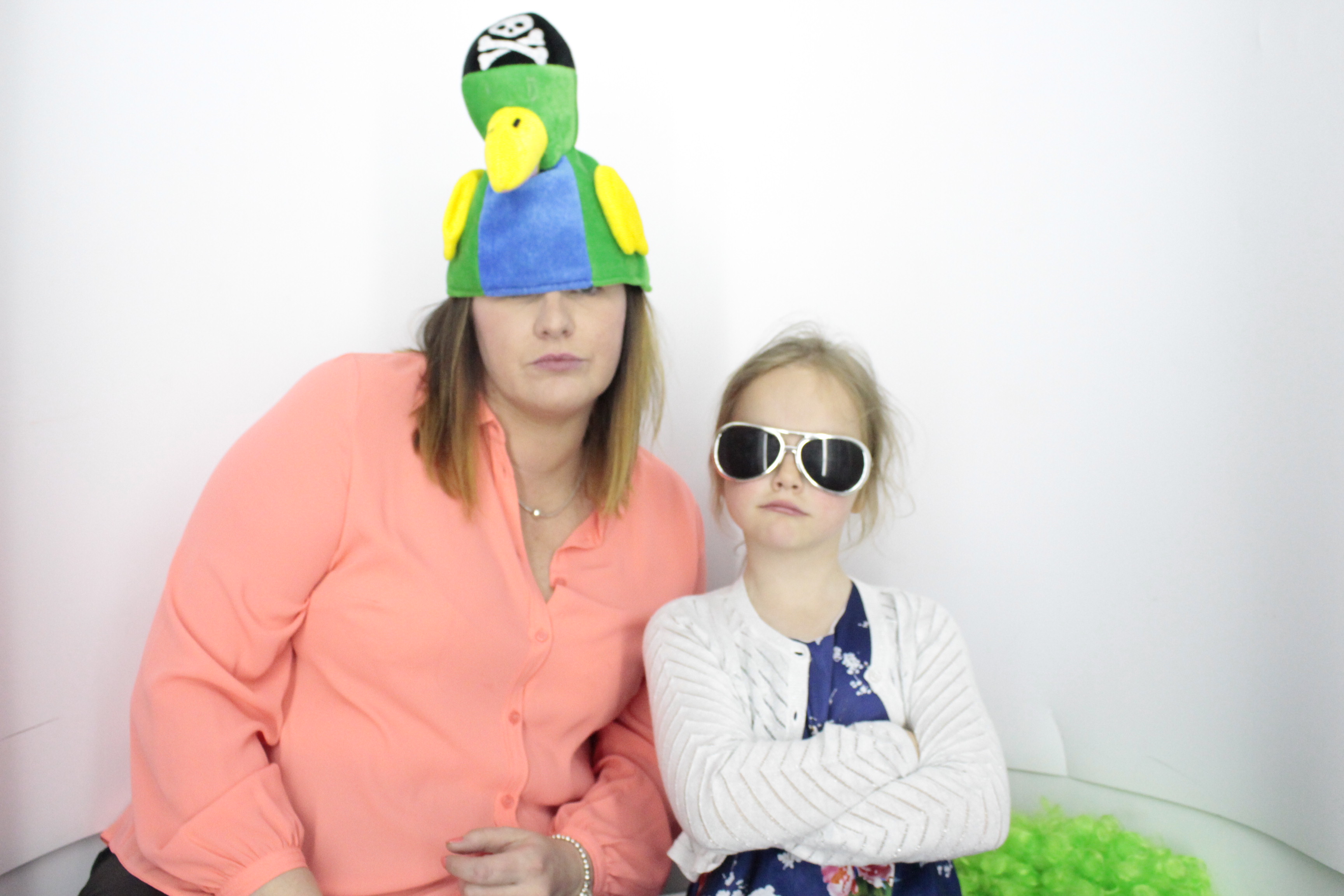 Mandy's 60th  Birthday Party | View more photos from the event at gallery.myphotoboothexperience.co.uk/u/MyPhotoBoothExperienceLtd/Mandys-60th-Birthday-Party